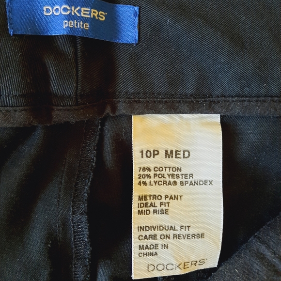 Dockers petite black pants size 10P med. - Picture 8 of 9
